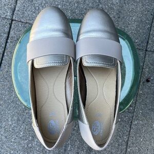 Geox SP loafers size 36 Lt Gold